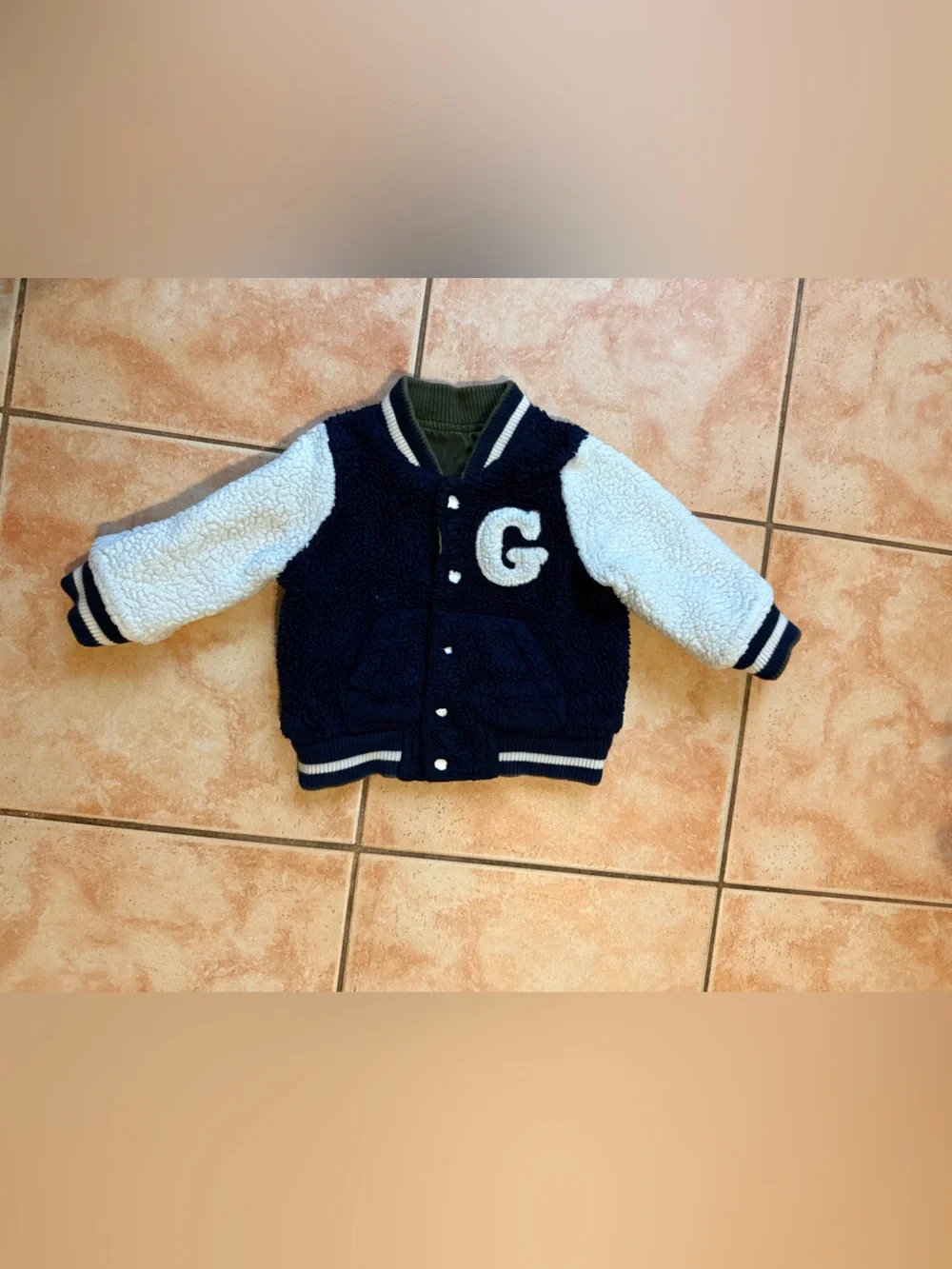 Uniqlo One-Piece & Gap reversible jacket